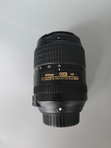 Nikon nikkor 18 300mm - dx,