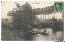 CAR-ACGP8-0529-77 - GLASSES - the chute