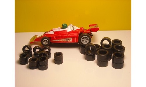 Pneus pour voiture circuit - pour,