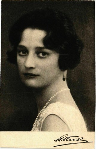 Cpa astrid reine des - cpa,