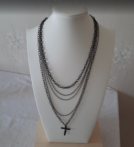 Collier multi rangs - et, croix