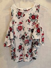 Blouse blanche à fleurs