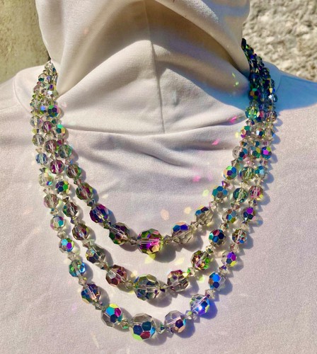 Collier vintage trois rangs - , en