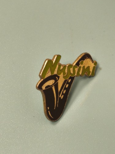 Vintage pin nussini - vintage,