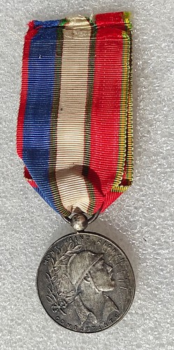Medaille anciens combattants - anciens,