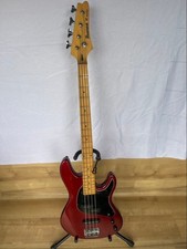 Guitare basse Ibanez BASS