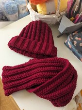 Bonnet et écharpe fait main
