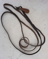 triple mètre à lanière en