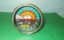 Tachymètre pour Farmall IH 460 / 560 / 660 Gas Diesel 383093R91