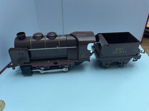 Locomotive vapeur est - locomotive, ho