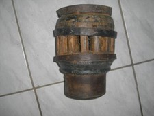 ancien moyeu de roue en bois