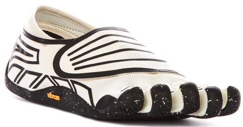 Vibram five fingers - five,