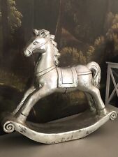 Cheval à bascule Argenté Déco Noël Fêtes 47 x 42 x 11,5 cm Élément Décoratif