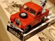 1/43  Norev   Land Rover