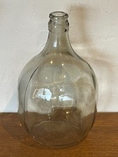 Jolie Petite Bonbonne Dame