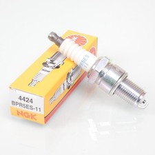 Bougie d'allumage NGK pour