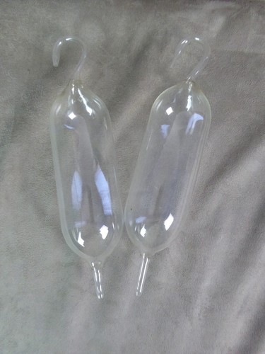 Deux ampoules perfusion - ampoules, de