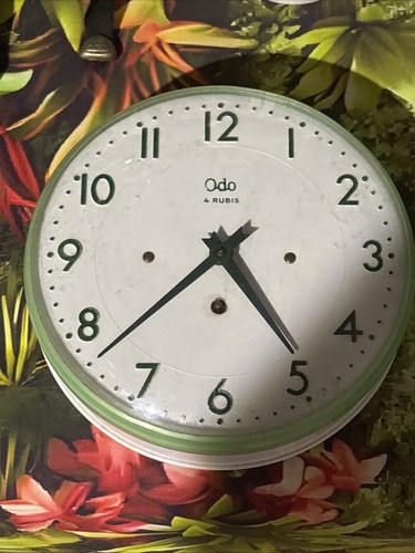 Horloge murale vintage - horloge,