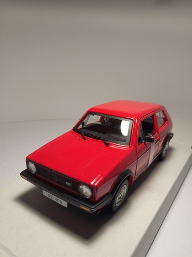 Golf gti 1979 24 bburago - gti,