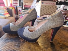 escarpins talons hauts daim et