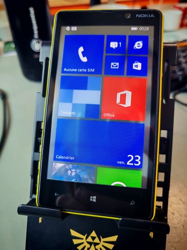 Nokia lumia 820 jaune tout - nokia,
