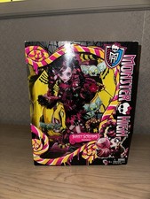 Monster High SWEET SCREAMS Draculaura Mattel Doll NEW 2013 G1 MISB
