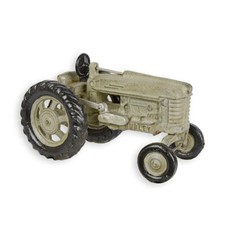 9932212 Figur En Fonte