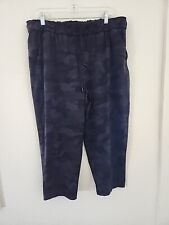 Womens Lululemon Inner Glow Culotte Black Camo Pants Sz 16