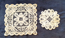 lot de 2   napperons carré et