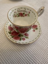 tasse et sous-tasse  miniature