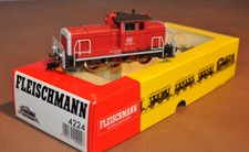 FLEISCHMANN HO locotracteur à bielles rouge immatriculé DB boite d'origine 