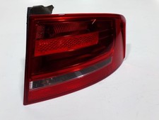 FEU ARRIERE DROIT 8K5945096D
