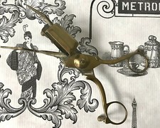 Mouchette éteignoir ciseaux - mouchette,