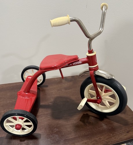 Radio flyer 16in tricycle - flyer,