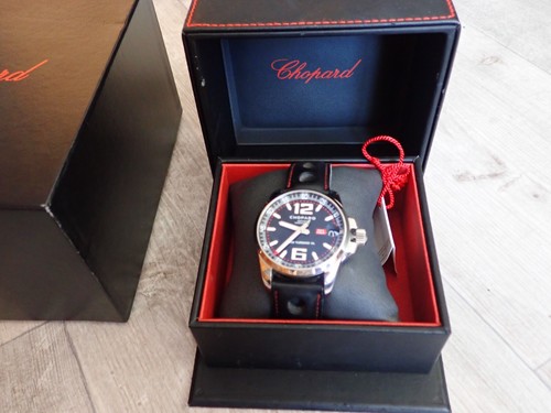 Montre suisse chopard - suisse,