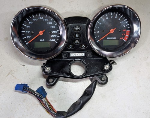 Compteur double écrans suzuki - compteur,