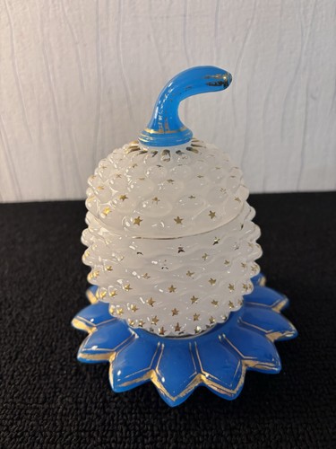 Sugar bowl and opaline mod1