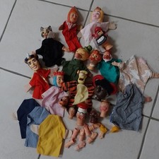 lot de marionnettes anciennes