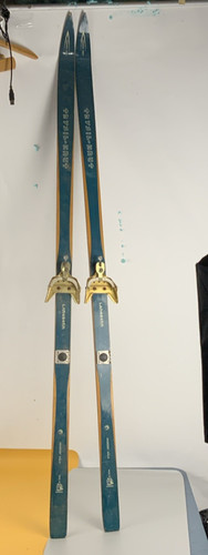 Vtg wooden trysil knut teal - vtg,