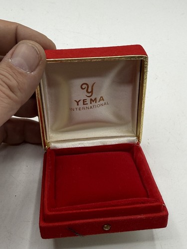 Ecrin montre ancien - montre, yema
