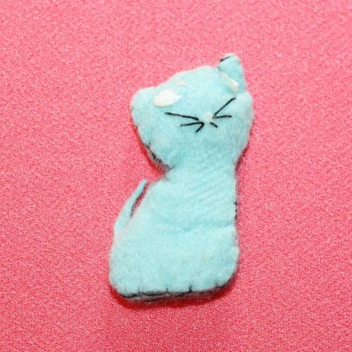 Chat bleu pour poupée barbie - chat,