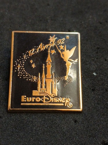 Pin disney euro 12 - pin’s,