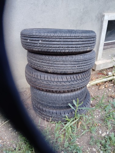 Pneu voiture sans - sans, permis
