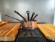 Lot de 5 casseroles et un