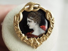 BROCHE ANCIENNE PLAQUE OR ORIA
