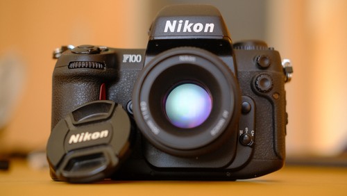 Nikon f100 argentique 50mm - nikon,