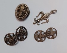 lot anciens objets fleur de