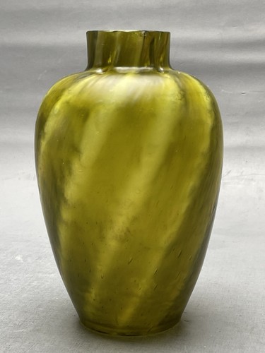 Vase verre irisé loetz - irisé,