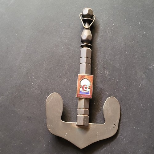 Quille insigne marine tunisie - insigne,