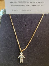 collier or et diamants motif